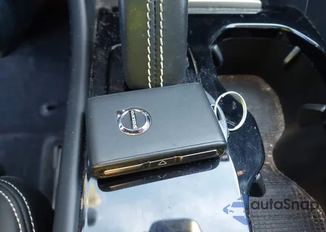 2021 Volvo Xc40 Recharge Pure Electric P8 from USA, damaged, VIN YV4ED3UR7M2525410